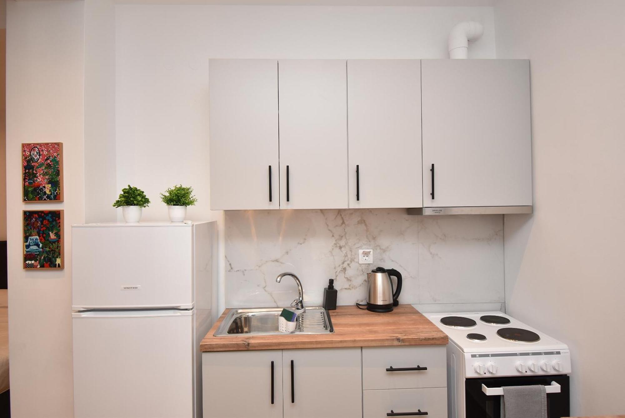 Hlil's Apartment